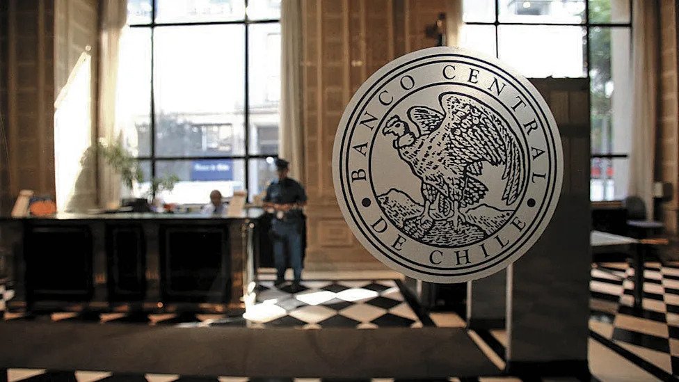 Banco Central de Chile Mantiene Tasa Estrategia de Estabilidad frente a la Incertidumbre Global