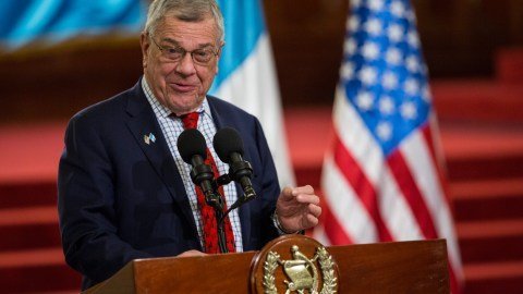 Tensión Diplomática Escalada: EE.UU. Rechaza ‘Instrucciones’ de México sobre Operativos del ICE