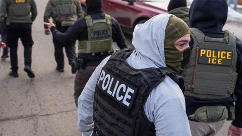 Operativos de ICE: Escalamiento Nacional y el Debate de las Cifras Migratorias