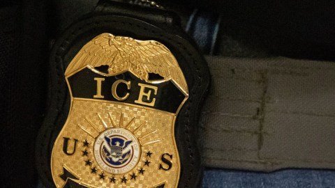 La detencion de una religiosa por ICE en EE.UU. enciende el debate sobre los operativos migratorios