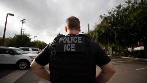 La Detencion de una Monja en Texas Desata Criticas a los Protocolos de ICE
