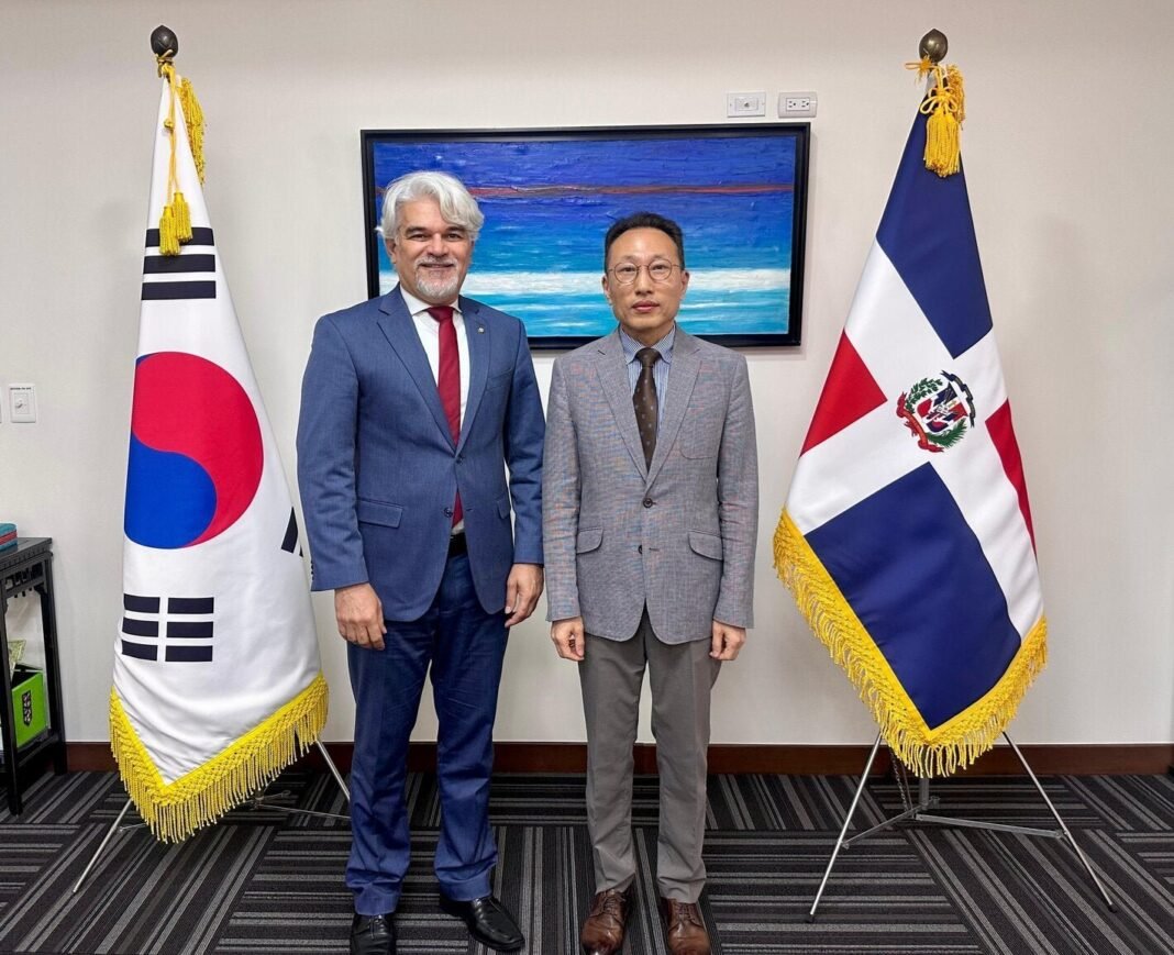 Republica Dominicana y Corea del Sur Fortalecen la Cooperacion Sanitaria en Pro de la Salud Materno-Infantil