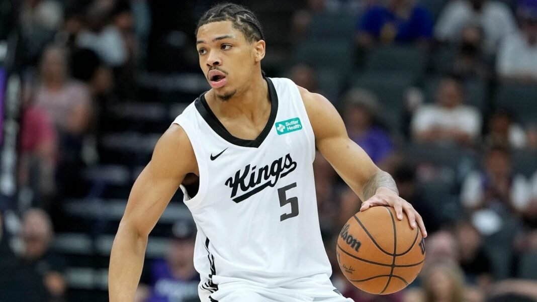 Rockets Dominan la Liga de Verano NBA 2026 Analisis del Desempeño y Talentos Emergentes