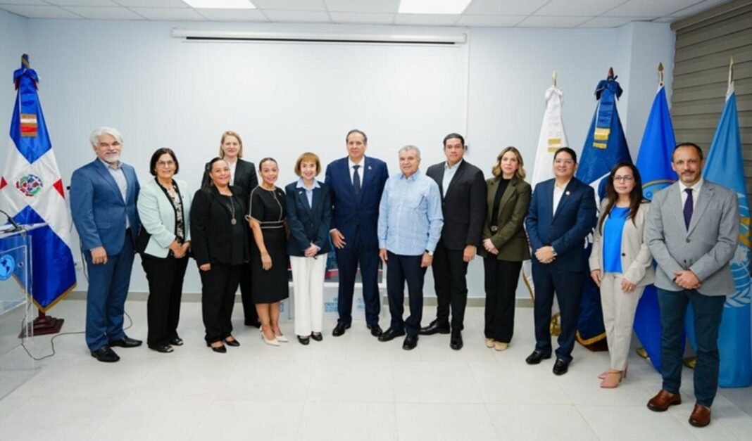 Hoja de Ruta Historica OPS ASHA Fortalecen la Terapia del Lenguaje y la Audicion en Republica Dominicana