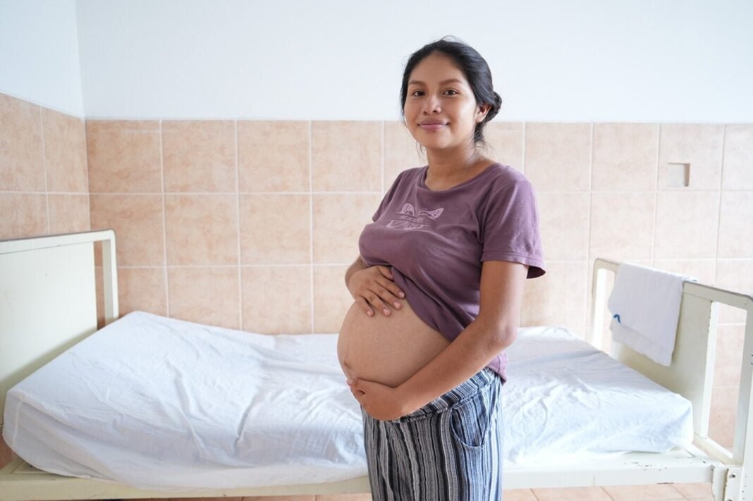 OPS Reconoce a Peru por su Innovador Modelo Contra la Mortalidad Materna y Neonatal