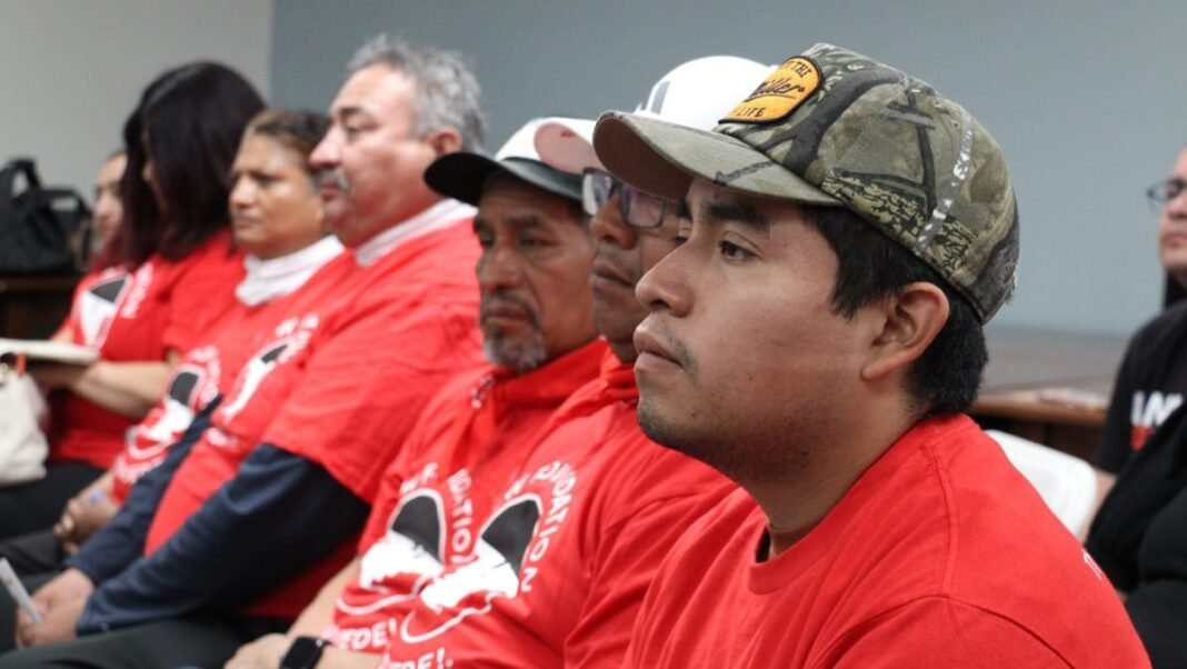El Profundo Temor de la Mano de Obra Agricola Indocumentada en EE UU ante Politicas Migratorias Restrictivas