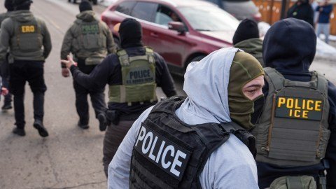 Historica Sentencia Judicial Limita el Poder de ICE Prohibidas Detenciones Migratorias Indefinidas en el Quinto Circuito