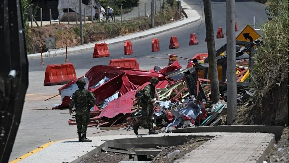 Colombia: Atentados Terroristas Marcan el Amanecer de la Presidencia de Abelardo de la Espriella