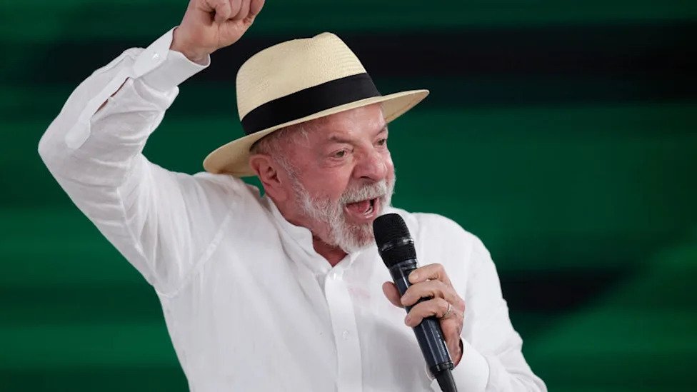 Brasil: Lula da Silva aspira a un ‘cuarto mandato’ presidencial en un contexto de polarización y desafíos geopolíticos