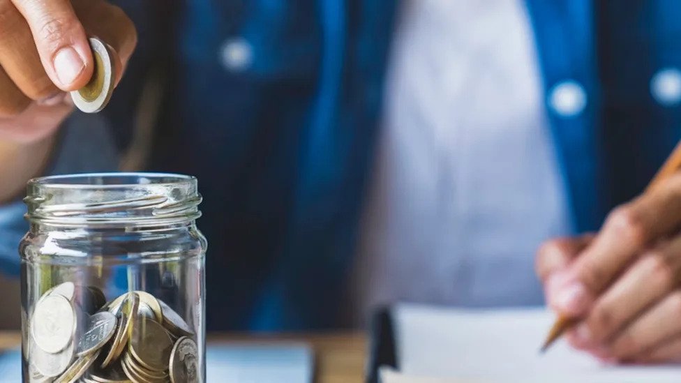 México: El Dilema del Ahorro con Salario Mínimo y la Inviabilidad del 20% Mexico El Dilema del Ahorro con Salario Minimo y la Inviabilidad del 20