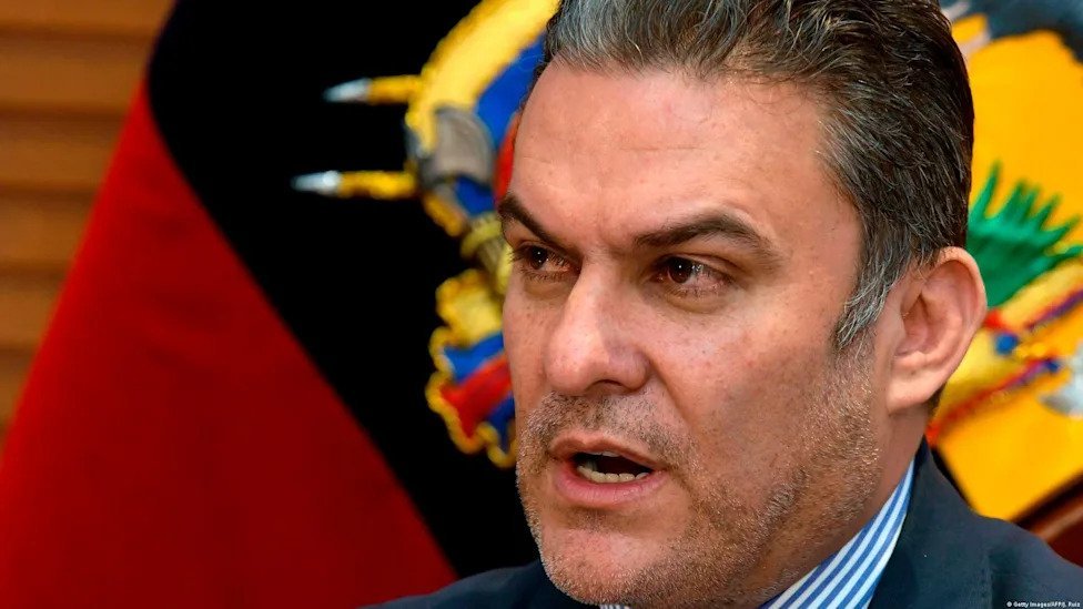 Extradicion del exministro Jose Serrano a Ecuador un punto de inflexion en la investigacion del magnicidio de Villavicencio