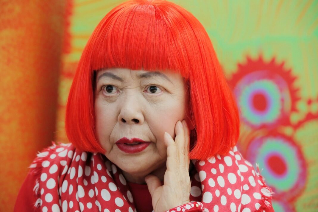 Fallece Yayoi Kusama Iconica Artista Japonesa de los Lunares