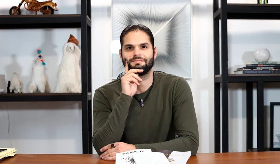 El Alcance de ‘Farid Dieck’: Fenómeno Digital Mexicano Expande su Reflexión a Perú El Alcance de Farid Dieck Fenomeno Digital Mexicano Expande su Reflexion a Peru