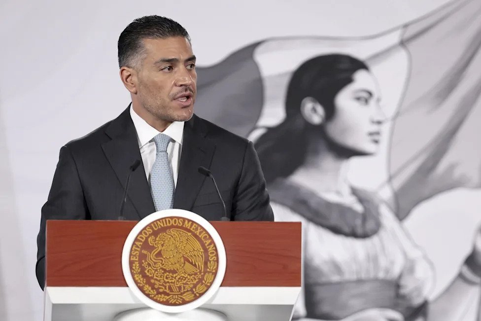 México Asesta Golpe Financiero Clave a ‘Los Chapitos’ en la Frontera: Implicaciones Transnacionales Mexico Asesta Golpe Financiero Clave a Los Chapitos en la Frontera Implicaciones Transnacionales
