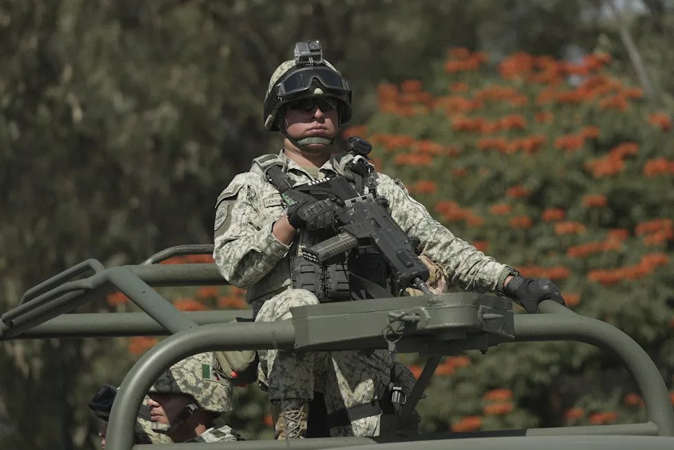 Despliegue militar en Michoacán: México busca estabilizar la exportación de ‘aguacate’ ante presiones de EE.UU.