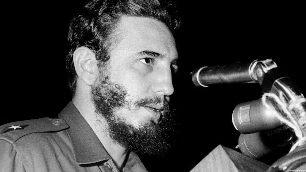 Cuba: El Legado de Castro y la Persistencia de una ‘RDA Tropical’ en Crisis
