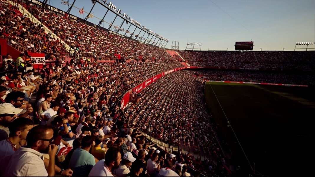 Sevilla - Atletico: Choque de Laliga con Bajas Clave y Posibles Debuts