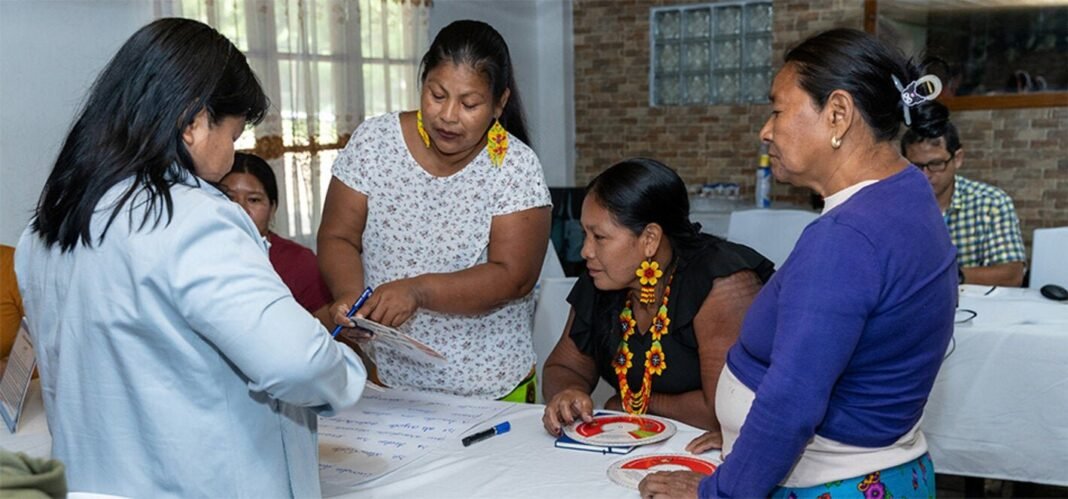 Panama La Sinergia entre Tecnologia y Saberes Ancestrales Revitaliza la Salud Materna en Regiones Remotas
