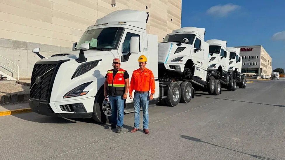 Volvo Inicia Exportacion Estrategica de Camiones Desde Mexico a Canada Via Laredo Un Hito Logistico Regional