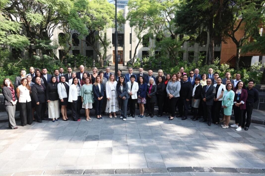 COFEPRIS Bajo Escrutinio Global Hacia la Consolidación como Autoridad Reguladora de Referencia Internacional