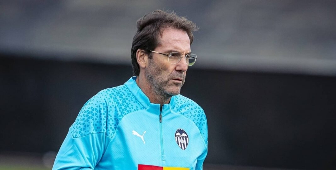 El Valencia CF Despide al Jefe de los Servicios Médicos Pedro López Mateu El Valencia CF Despide al Jefe de los Servicios Medicos Pedro Lopez Mateu