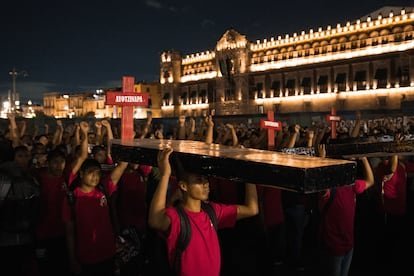 Ayotzinapa: Doce Años de Enigma y la ‘Tesis de las Funerarias’ Bajo Escrutinio Ayotzinapa Doce Anos de Enigma y la Tesis de las Funerarias Bajo Escrutinio
