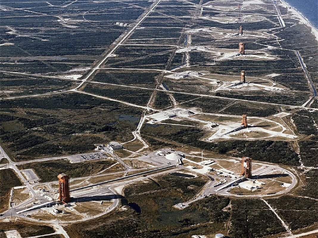 Estrategia Defensiva: La Fuerza Espacial de EEUU Fortifica Cabo Cañaveral con Láseres Antidrones Estrategia Defensiva La Fuerza Espacial de EEUU Fortifica Cabo Cañaveral con Laseres Antidrones