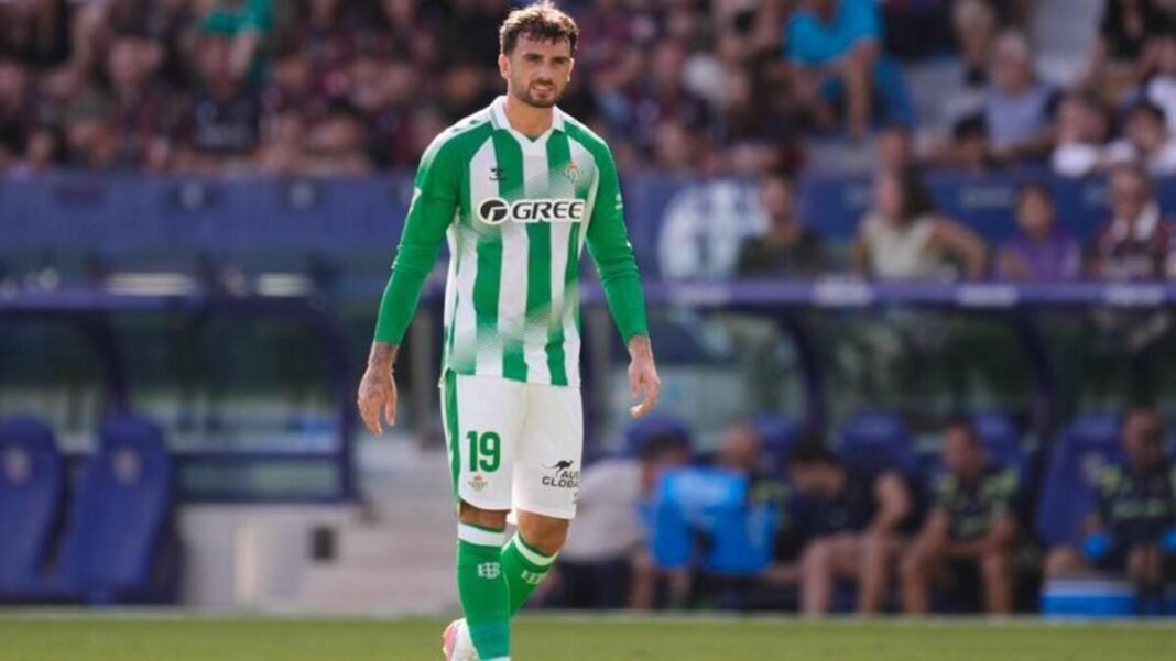 Troy Parrott: El Regreso de un Joven Futbolista Irlandés a España Troy Parrott Vuelve a Espana