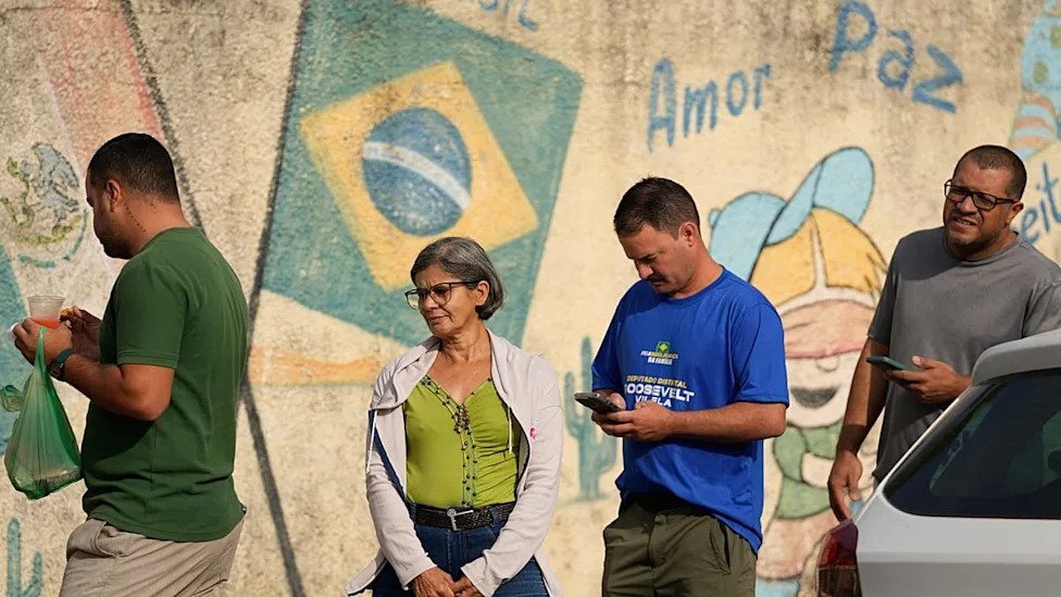 Elecciones Presidenciales en Brasil: Más de 150 Millones de Votos Deciden el Futuro Regional Elecciones Presidenciales en Brasil Mas de 150 Millones de Votos Deciden el Futuro Regional
