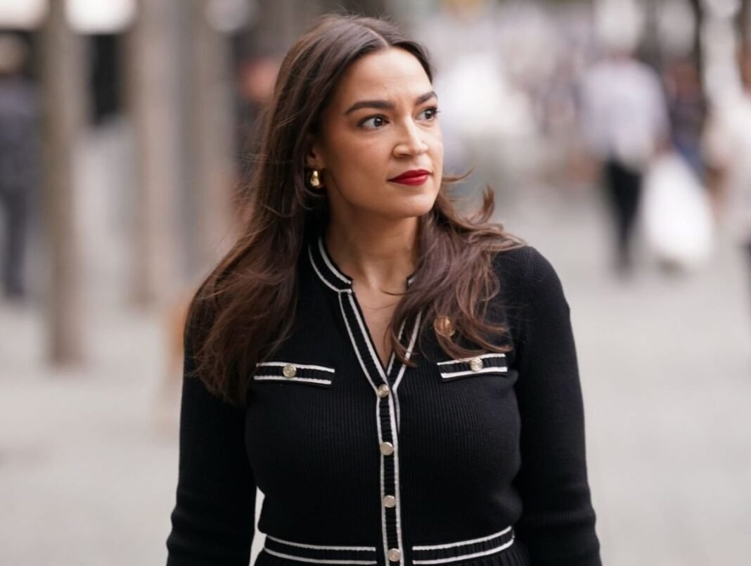 Nueva York Bajo Escrutinio: Ocasio-Cortez Cuestiona el Rol de Target en ‘Operativos ICE’ Nueva York Bajo Escrutinio Ocasio Cortez Cuestiona Rol Target Operativos ICE