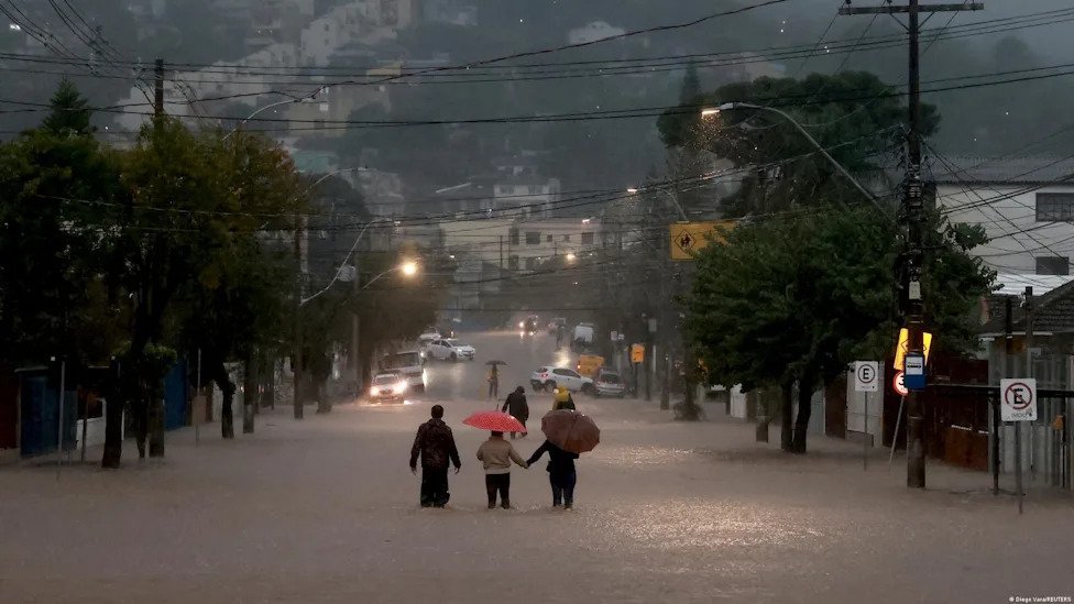 Elecciones en Brasil: El Escrutinio de los ‘Riesgos Ambientales’ y Derechos Indígenas Elecciones en Brasil El Escrutinio de los Riesgos Ambientales y Derechos Indígenas