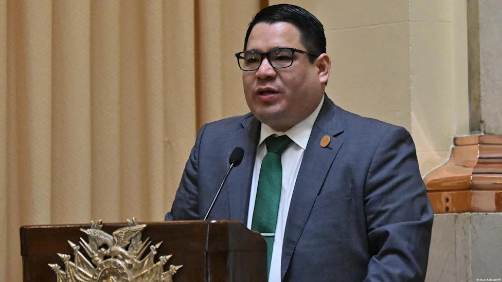 Bolivia: ‘Prisión Preventiva’ para Exfiscal, un Hito en la Lucha contra la Corrupción Judicial Bolivia Prision Preventiva para Exfiscal un Hito en la Lucha contra la Corrupcion Judicial