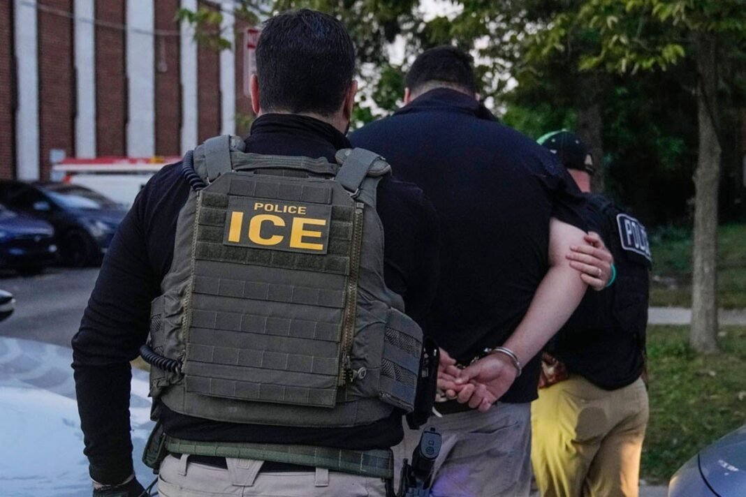 Operativo Migratorio en Texas: Cifras y Controversias tras la Misión ‘Lone Star’ Operativo Migratorio en Texas Cifras y Controversias tras la Mision Lone Star