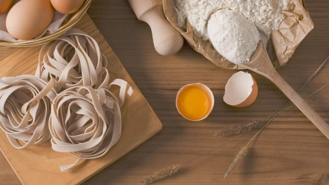 El Verdadero Origen de la Pasta: Desmintiendo el Mito de Marco Polo El Verdadero Origen de la Pasta Desmintiendo el Mito de Marco Polo