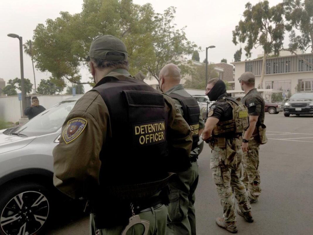 La Escalada de ‘Operativos ICE Colorado’: Un Análisis de las Detenciones en Espacios Públicos y Laborales La Escalada de Operativos ICE Colorado Un Analisis de las Detenciones en Espacios Publicos y Laborales