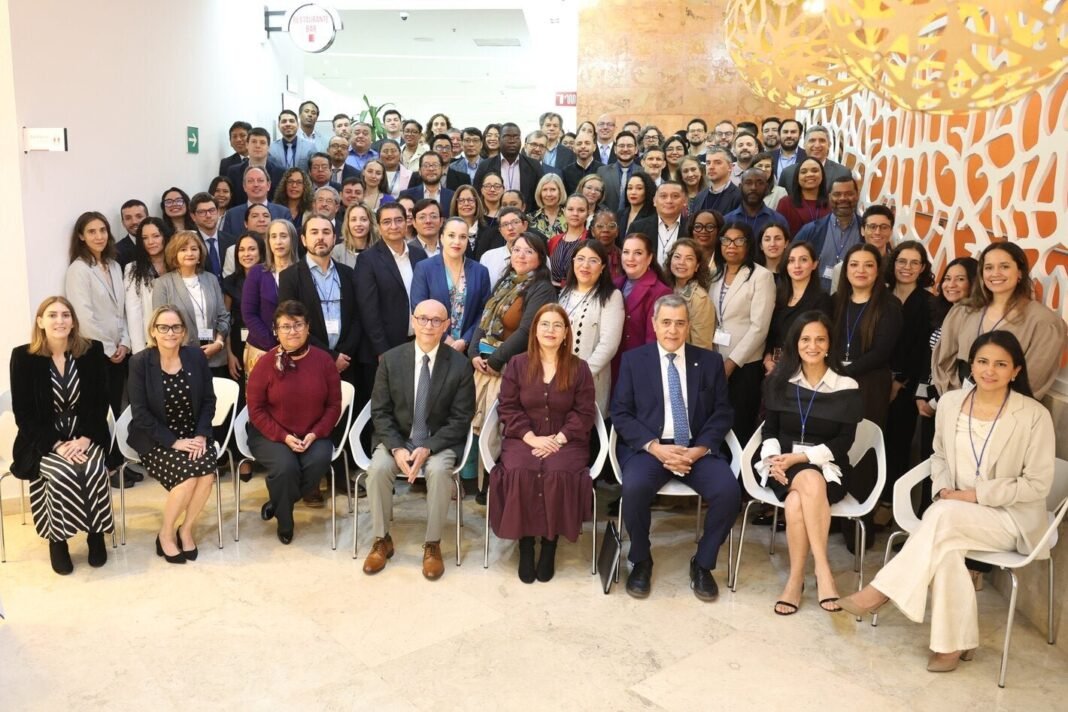 Estrategia Regional: OPS Fortalece Impuestos al Tabaco para Proteger la Salud en América Latina Estrategia Regional OPS Fortalece Impuestos al Tabaco para Proteger la Salud en America Latina