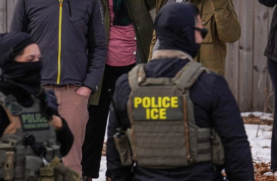 Agente de ICE Enfrenta Grave Acusación por Atropellamiento de Migrante en Texas Agente de ICE Enfrenta Grave Acusacion por Atropellamiento de Migrante en Texas