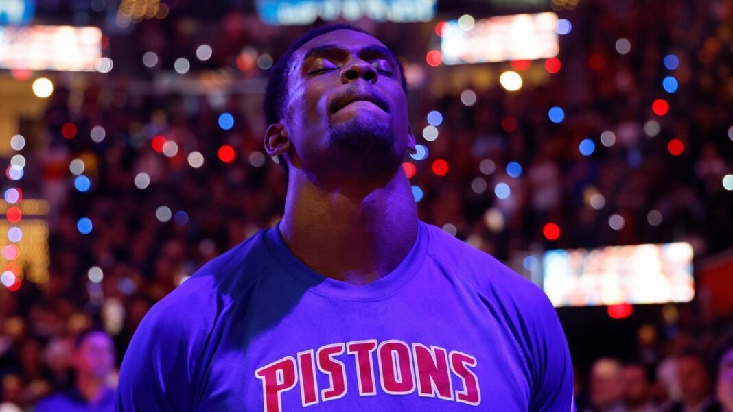 Jalen Duren Sella Compromiso ‘Vitalicio’ con Detroit Pistons Tras Contrato de $200 Millones Jalen Duren Sella Compromiso Vitalicio con Detroit Pistons Tras Contrato de 200 Millones