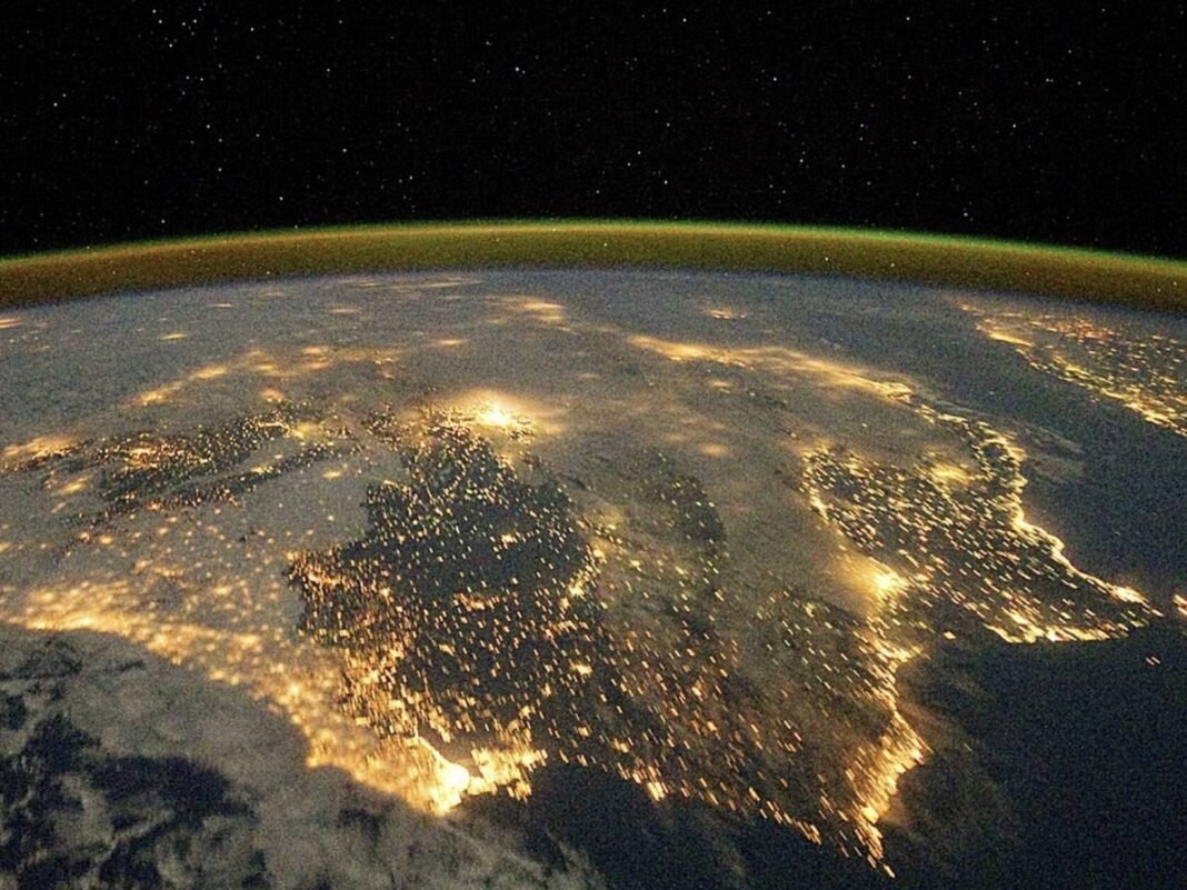 La Península Ibérica en un Giro Constante: Nuevos Datos Geodinámicos Revelan Movimiento Tectónico La Peninsula Iberica en un Giro Constante Nuevos Datos Geodinamicos Revelan Movimiento Tectonico