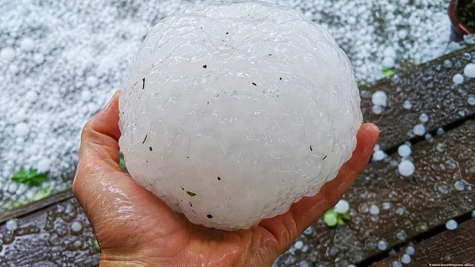 Paraguay Azotado por Granizada Extrema: La Amenaza Amplificada de ‘El Niño’ Paraguay Azotado por Granizada Extrema La Amenaza Amplificada de El Nino